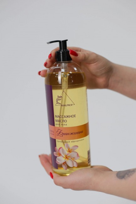 AVAILPROF Массажное масло Франжипани 1000 мл AVAILPROF Массажное масло Франжипани 1000 мл
